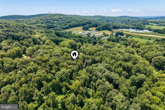 7714 PARADISE HTS, Abbottstown, PA 17301
