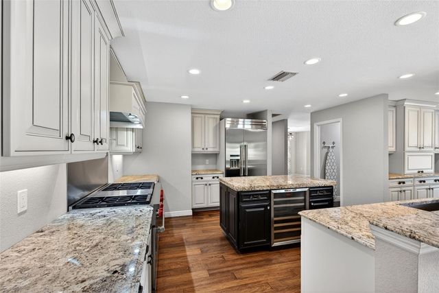 3695 COUNTRY PLACE BOULEVARD, Sarasota, FL 34233