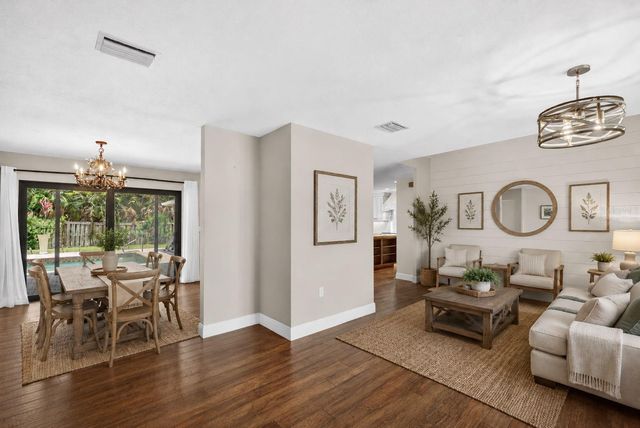 3695 COUNTRY PLACE BOULEVARD, Sarasota, FL 34233