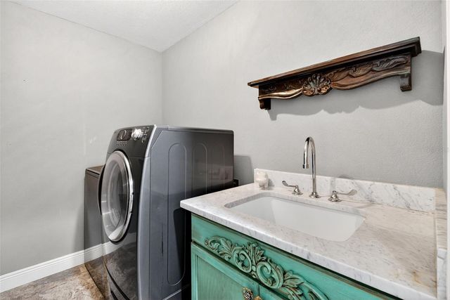 3695 COUNTRY PLACE BOULEVARD, Sarasota, FL 34233