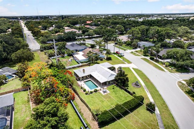 3695 COUNTRY PLACE BOULEVARD, Sarasota, FL 34233