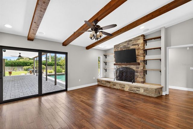 3695 COUNTRY PLACE BOULEVARD, Sarasota, FL 34233