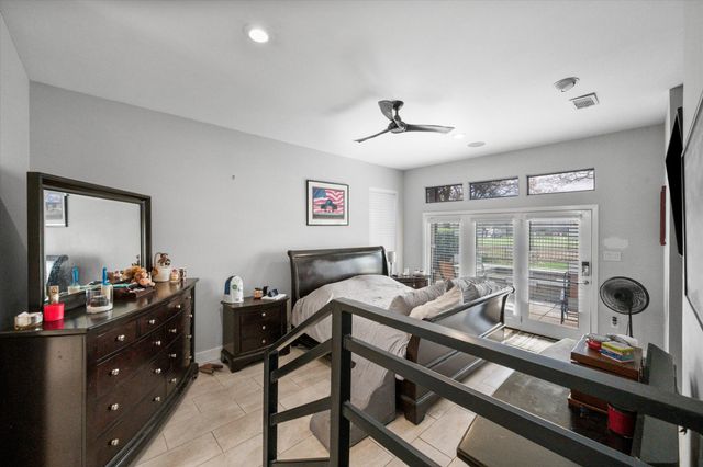 811 Turnberry Drive, Mansfield, TX 76063