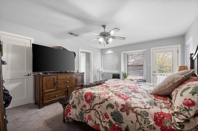 811 Turnberry Drive, Mansfield, TX 76063