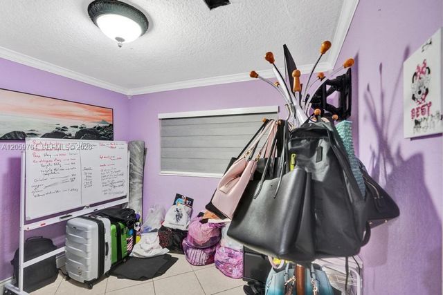 2711 SW 117th Ct, Miami, FL 33175
