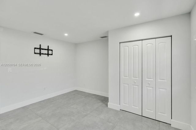 2711 SW 117th Ct, Miami, FL 33175