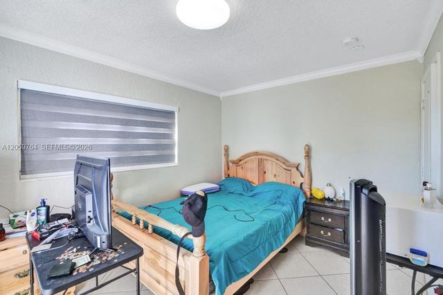 2711 SW 117th Ct, Miami, FL 33175