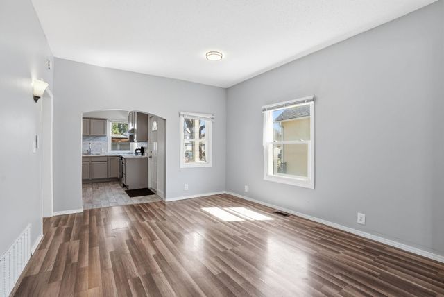 4148 Bryant Avenue N, Minneapolis, MN 55412