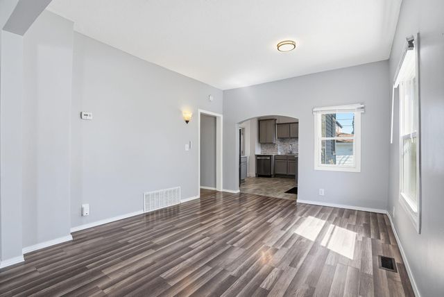 4148 Bryant Avenue N, Minneapolis, MN 55412