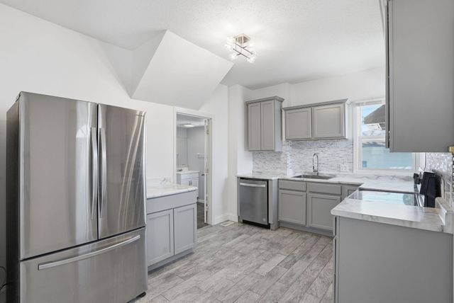 4148 Bryant Avenue N, Minneapolis, MN 55412