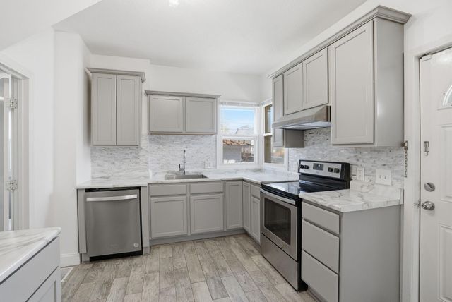 4148 Bryant Avenue N, Minneapolis, MN 55412