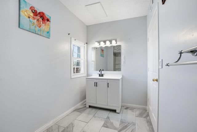 4148 Bryant Avenue N, Minneapolis, MN 55412