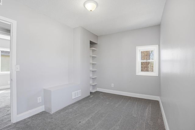 4148 Bryant Avenue N, Minneapolis, MN 55412