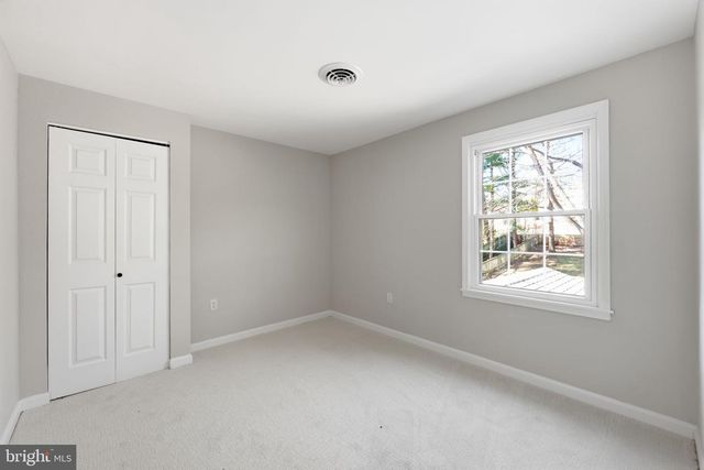 114 ROYAL OAK DR, New Market, MD 21774