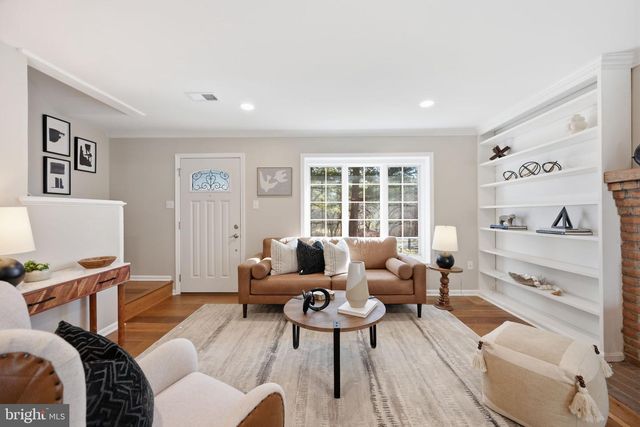 114 ROYAL OAK DR, New Market, MD 21774