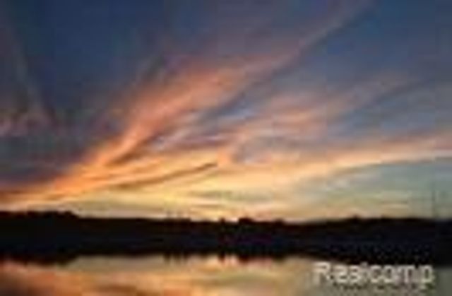 10418 KING Road, Springfield Twp, MI 48350