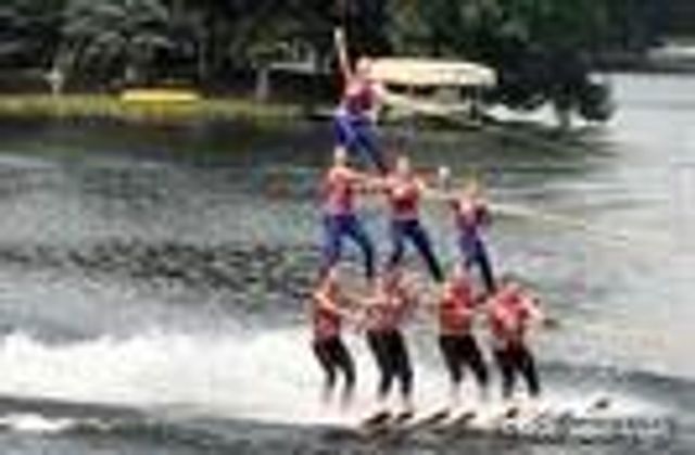 10418 KING Road, Springfield Twp, MI 48350