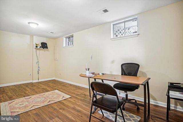 2816 BRIER POND CIR, Woodbridge, VA 22191