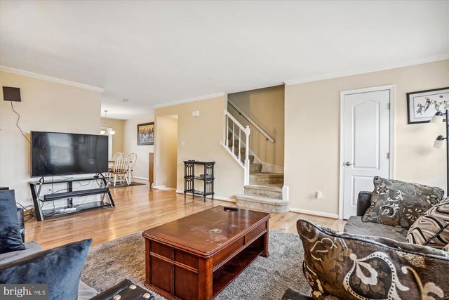 2816 BRIER POND CIR, Woodbridge, VA 22191