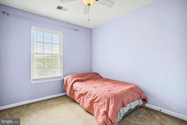 2816 BRIER POND CIR, Woodbridge, VA 22191