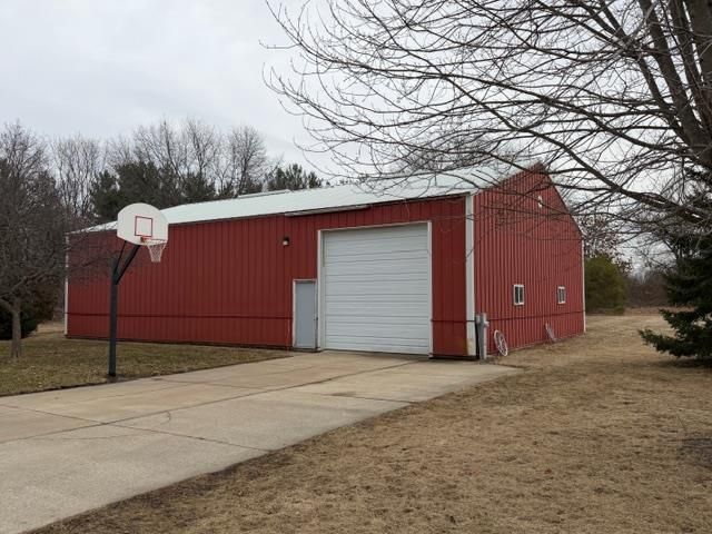 W630 Golf Course Road, Brodhead, WI 53520