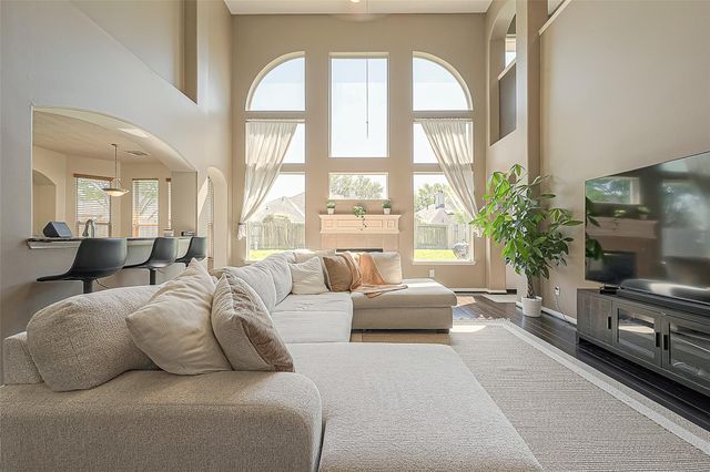 9018 Carriage Point Drive, Sugar Land, TX 77479