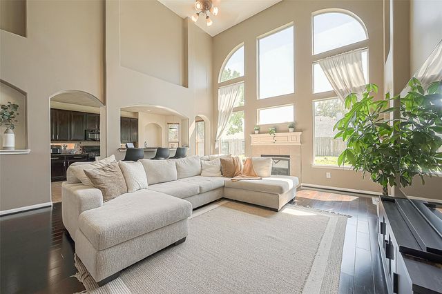 9018 Carriage Point Drive, Sugar Land, TX 77479