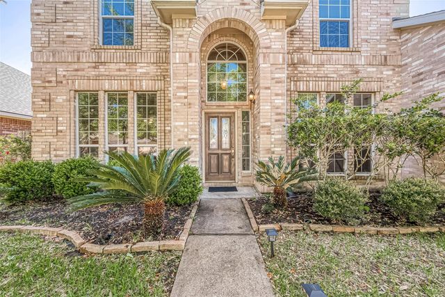 9018 Carriage Point Drive, Sugar Land, TX 77479
