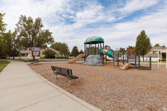 4564 W WINDSOR CIR, Cedar Hills, UT 84062