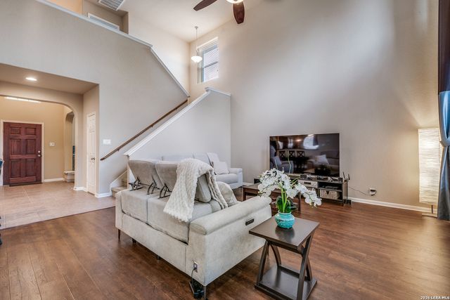 13118 Essen Frst, Helotes, TX 78023