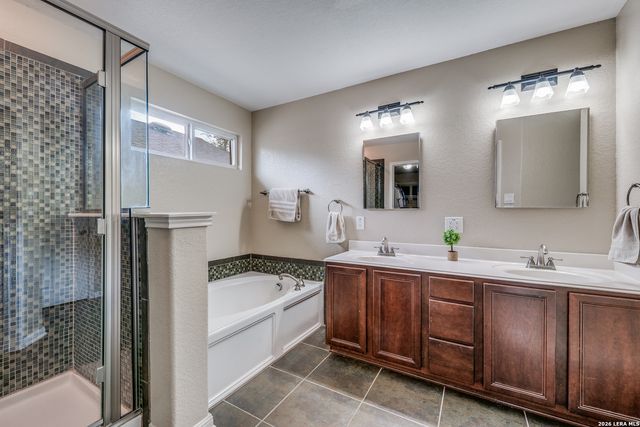 13118 Essen Frst, Helotes, TX 78023