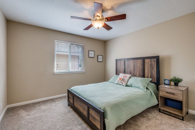 13118 Essen Frst, Helotes, TX 78023