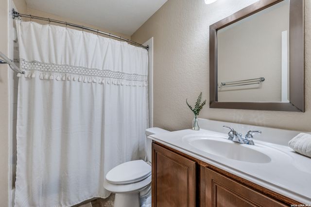 13118 Essen Frst, Helotes, TX 78023