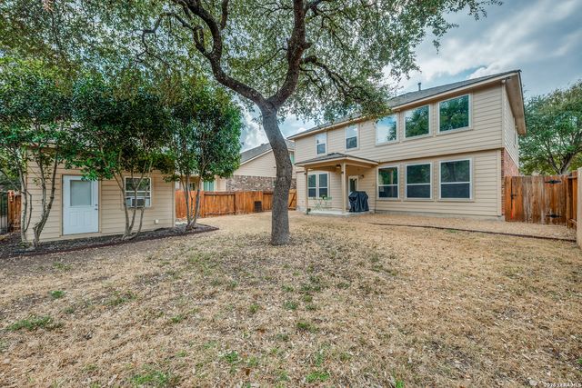 13118 Essen Frst, Helotes, TX 78023