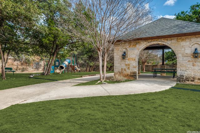 13118 Essen Frst, Helotes, TX 78023