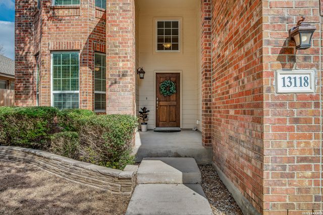 13118 Essen Frst, Helotes, TX 78023