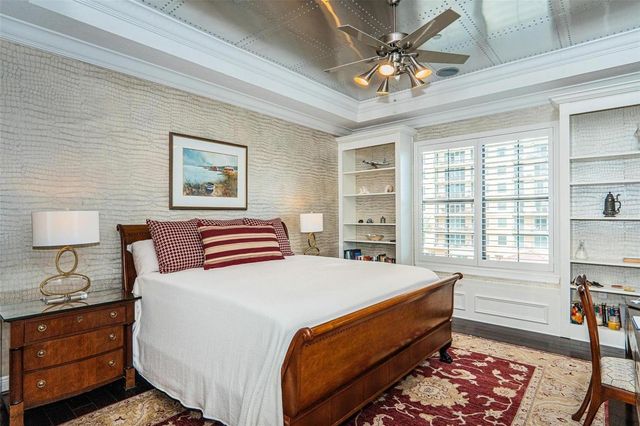 5727 YEATS MANOR DRIVE 402, Tampa, FL 33616