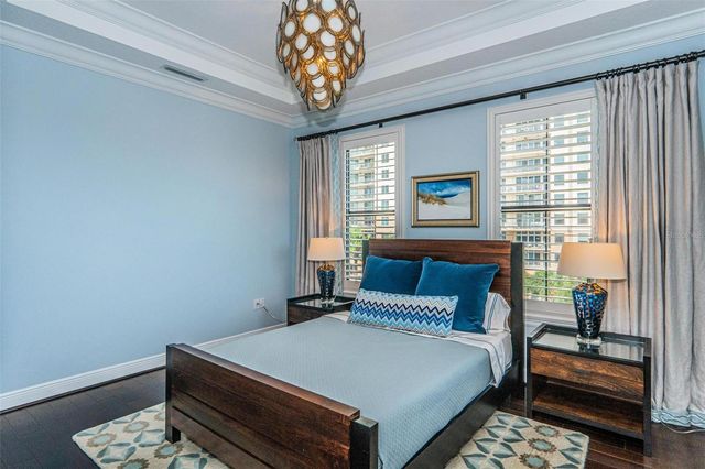 5727 YEATS MANOR DRIVE 402, Tampa, FL 33616