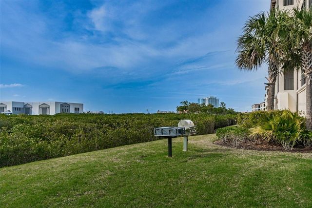 5727 YEATS MANOR DRIVE 402, Tampa, FL 33616