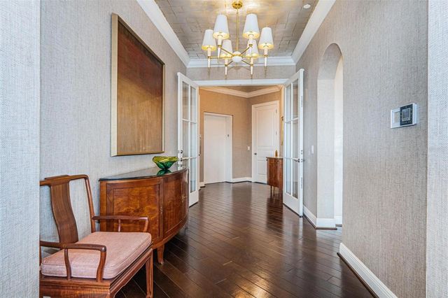 5727 YEATS MANOR DRIVE 402, Tampa, FL 33616