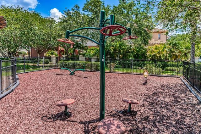 5727 YEATS MANOR DRIVE 402, Tampa, FL 33616