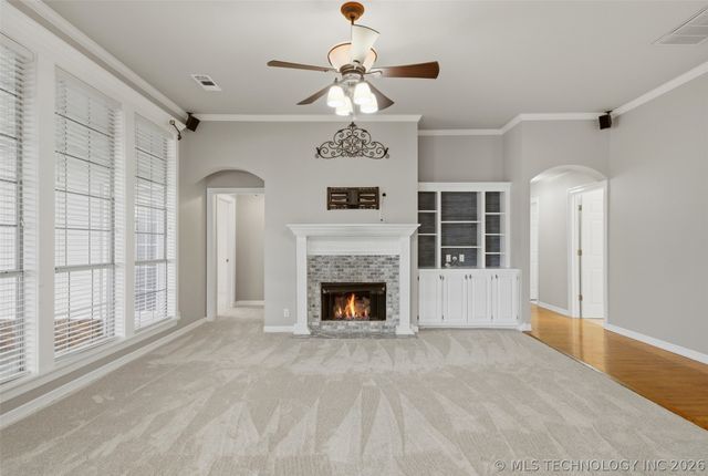 8926 N 130th East Avenue, Owasso, OK 74055