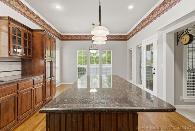 8926 N 130th East Avenue, Owasso, OK 74055