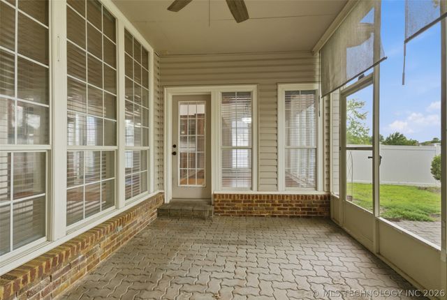 8926 N 130th East Avenue, Owasso, OK 74055