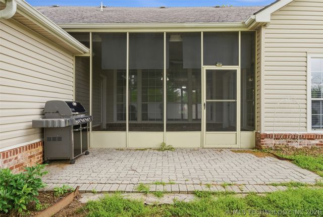 8926 N 130th East Avenue, Owasso, OK 74055
