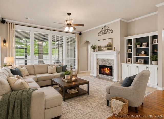 8926 N 130th East Avenue, Owasso, OK 74055