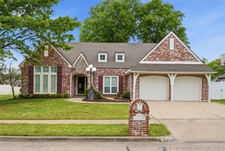 8926 N 130th East Avenue, Owasso, OK 74055