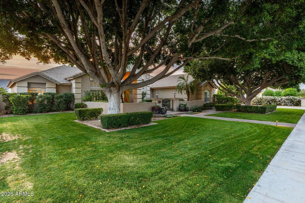 2530 N Hall --, Mesa, AZ 85203 — photo 3