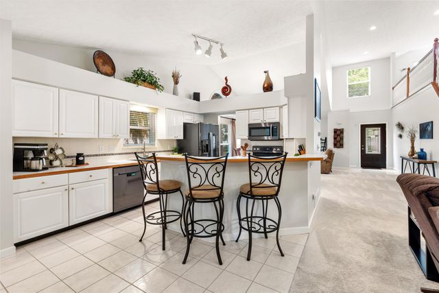 232 Kingsmeadow Lane, Blacklick, OH 43004