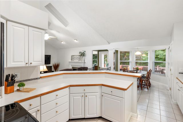 232 Kingsmeadow Lane, Blacklick, OH 43004